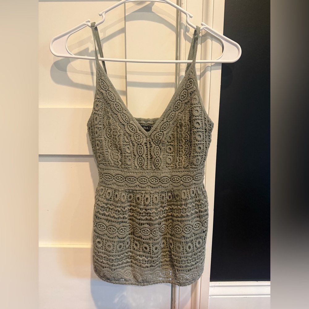 Adorable top from Abercrombie size xs.